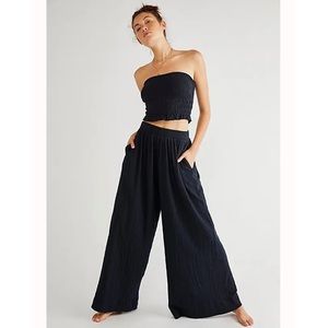 NWT Free People Solange Set 🖤